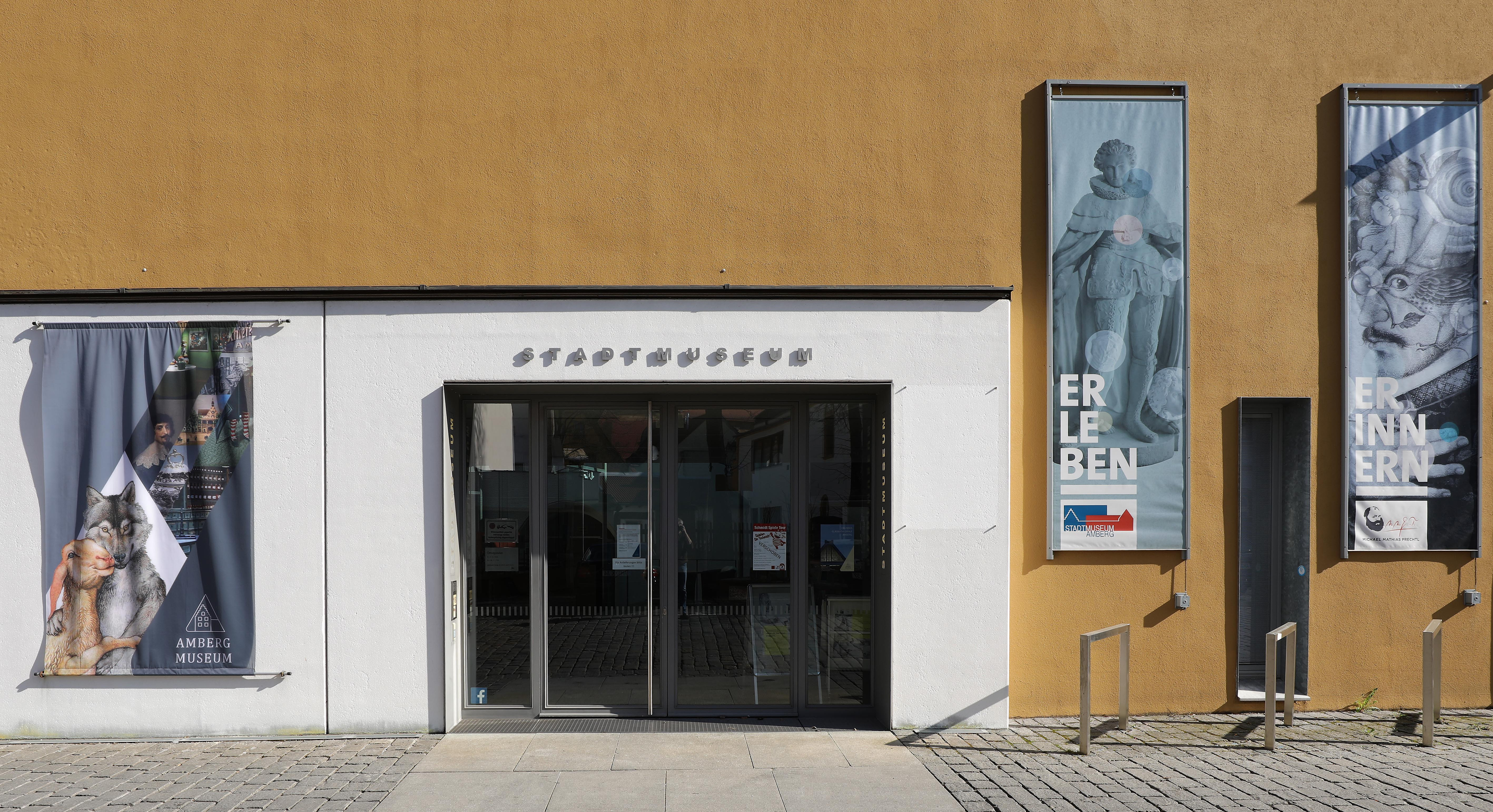 Öffnungszeit am 1. Mai 2026